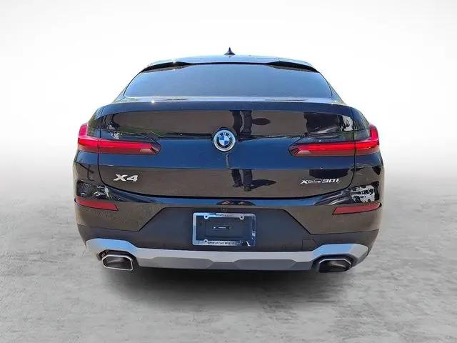 2024 BMW X4 xDrive30i