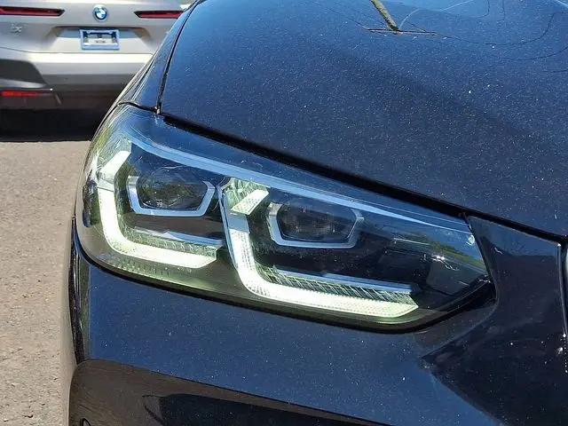 2024 BMW X4 xDrive30i