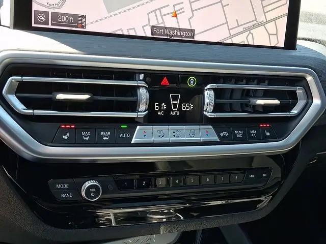 2024 BMW X4 xDrive30i