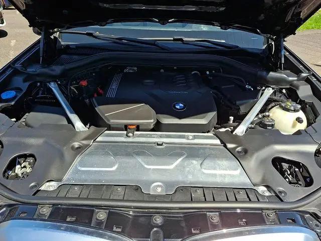 2024 BMW X4 xDrive30i