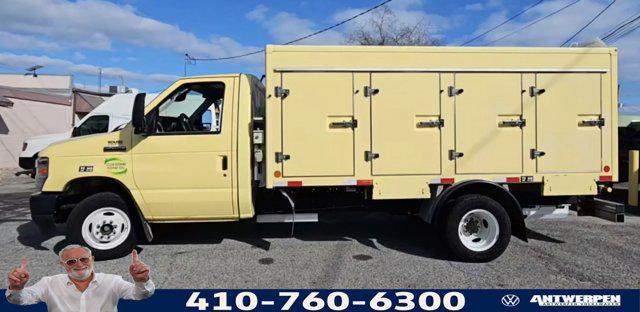 2022 Ford E-450 Cutaway E-450 DRW for sale in Pasadena, MD
