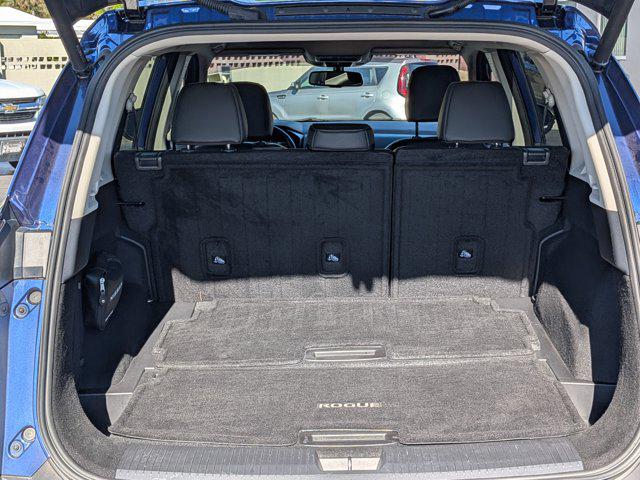 2023 Nissan Rogue SL FWD