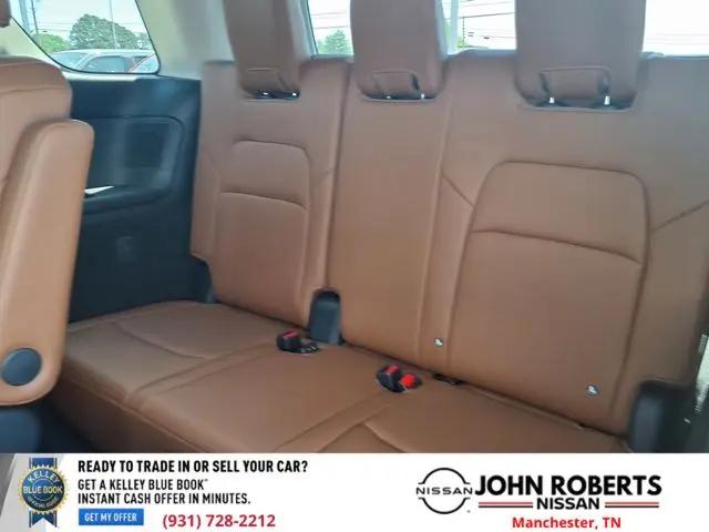 2026 Nissan Pathfinder Platinum