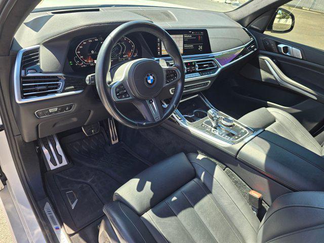 2022 BMW X7 M50i