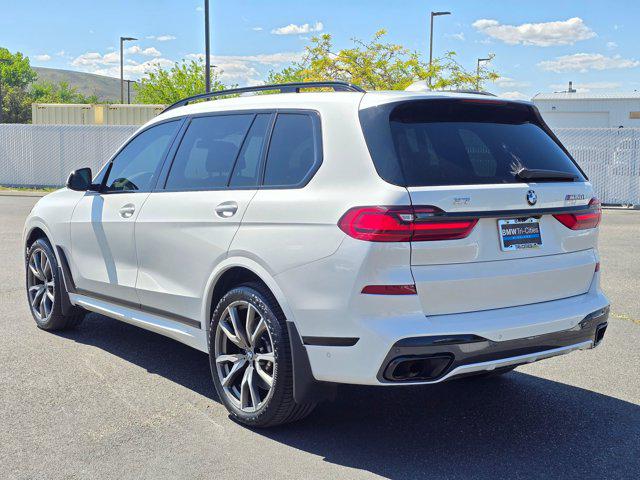 2022 BMW X7 M50i