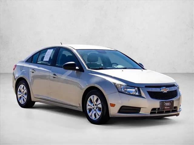 2013 Chevrolet Cruze LS Auto