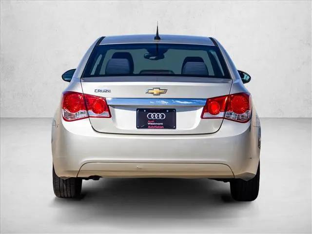 2013 Chevrolet Cruze LS Auto