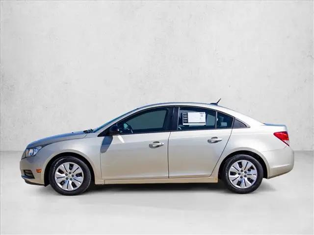 2013 Chevrolet Cruze LS Auto