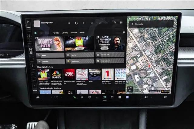 2022 Tesla Model X Plaid Tri Motor All-Wheel Drive