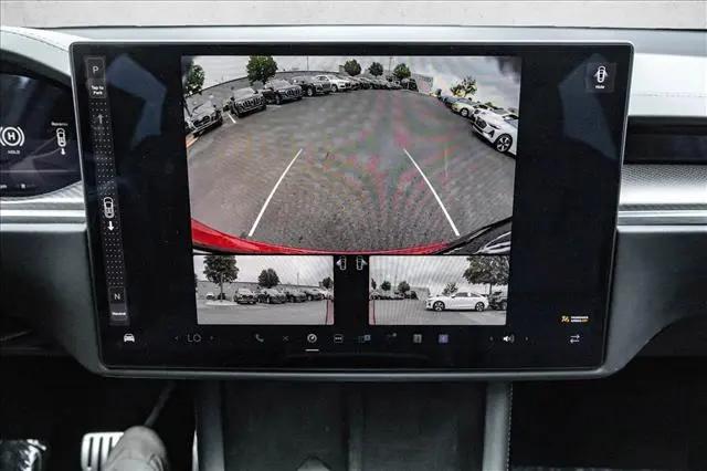 2022 Tesla Model X Plaid Tri Motor All-Wheel Drive