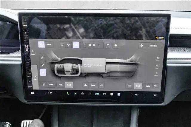 2022 Tesla Model X Plaid Tri Motor All-Wheel Drive