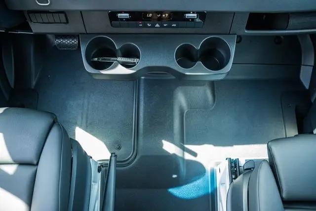 2026 Mercedes-Benz Sprinter 3500 Standard Roof 4-Cyl Diesel HO