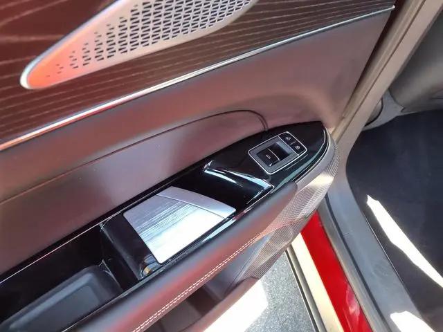 2024 Cadillac iQ Sport w/1SJ