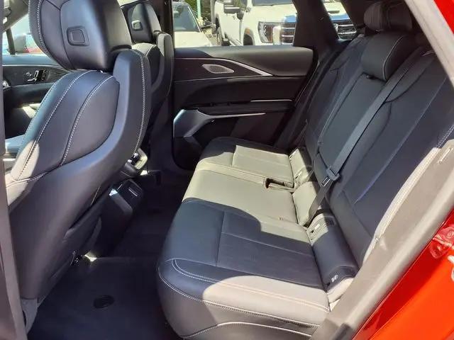 2024 Cadillac iQ Sport w/1SJ