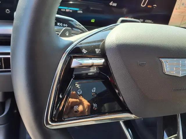 2024 Cadillac iQ Sport w/1SJ