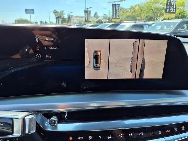 2024 Cadillac iQ Sport w/1SJ