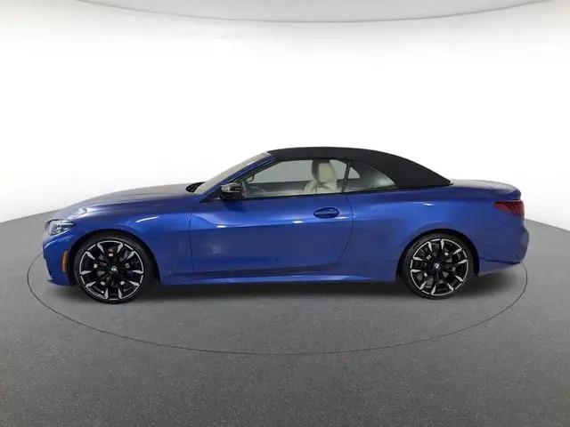 2025 BMW M4 M440i