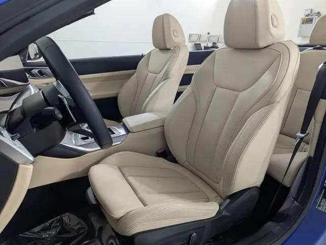 2025 BMW M4 M440i