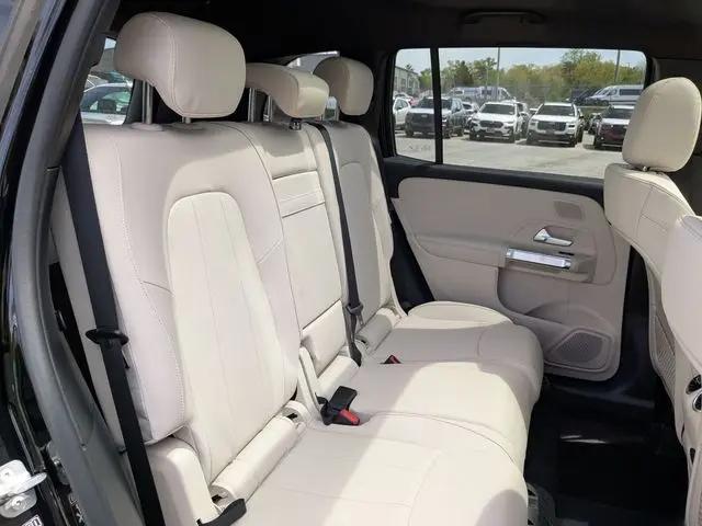 2026 Mercedes-Benz GLB 4MATIC
