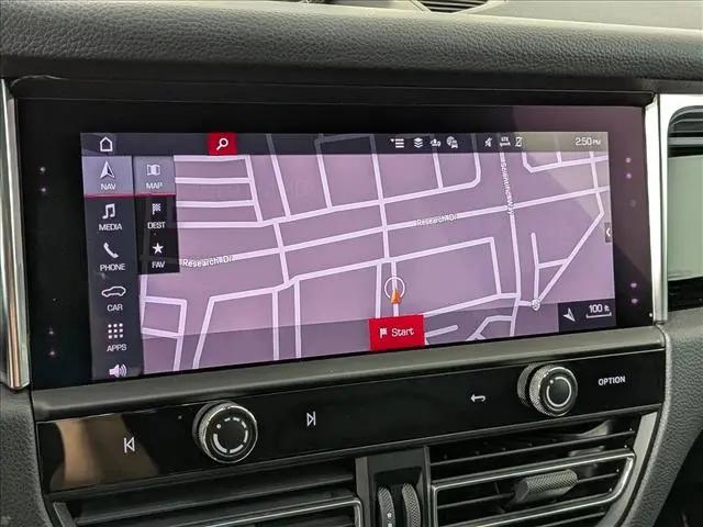 2025 Porsche Macan T