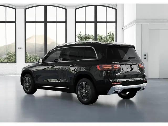2026 Mercedes-Benz GLB 4MATIC