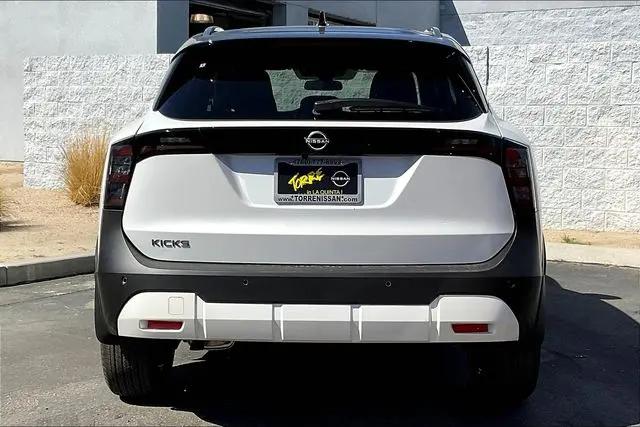 2026 Nissan Kicks SV