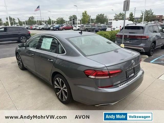 2022 Volkswagen Passat 2.0T SE
