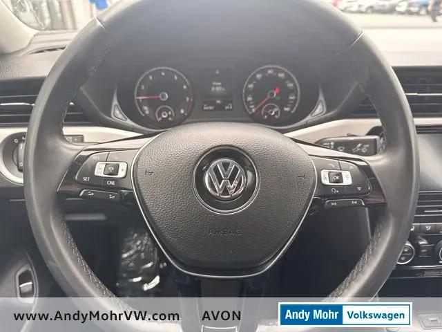 2022 Volkswagen Passat 2.0T SE