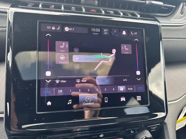 2026 Jeep Grand Cherokee Altitude 4x4