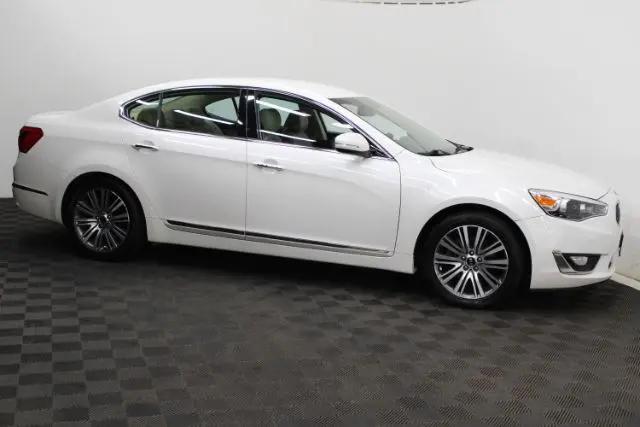 2016 Kia Cadenza Limited