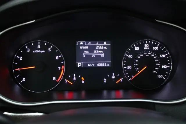 2016 Kia Cadenza Limited
