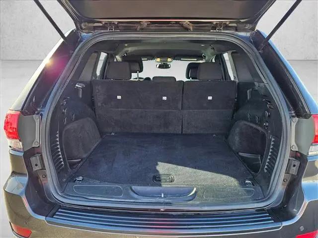2017 Jeep Grand Cherokee Laredo 4x4