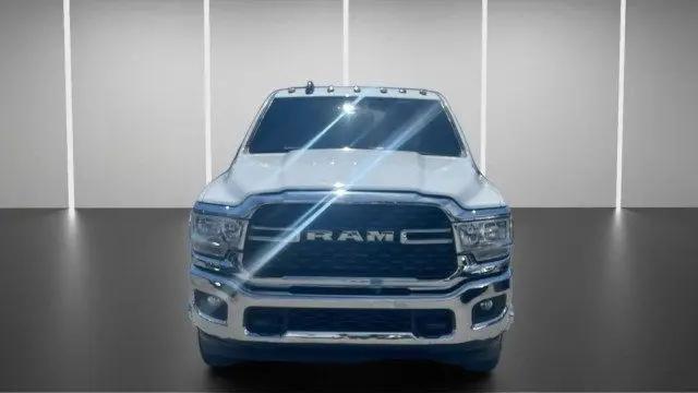 2024 Ram 3500 Big Horn Crew Cab 4x4 8' Box