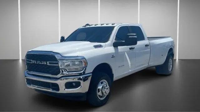 2024 Ram 3500 Big Horn Crew Cab 4x4 8' Box