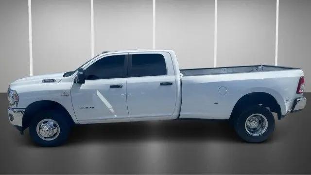 2024 Ram 3500 Big Horn Crew Cab 4x4 8' Box