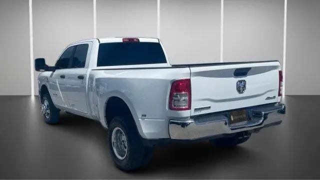 2024 Ram 3500 Big Horn Crew Cab 4x4 8' Box