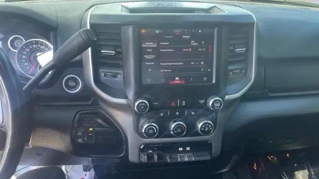 2024 Ram 3500 Big Horn Crew Cab 4x4 8' Box