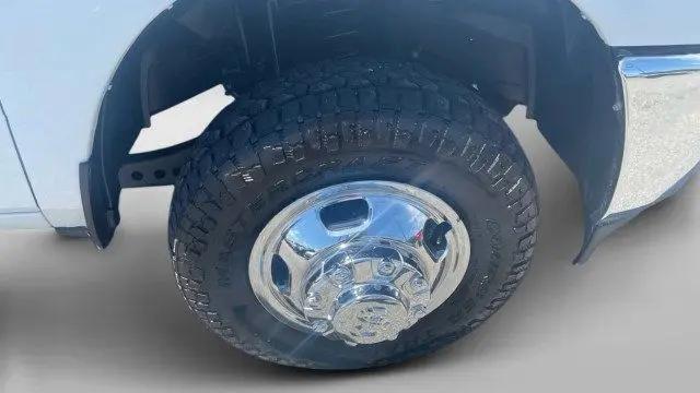 2024 Ram 3500 Big Horn Crew Cab 4x4 8' Box