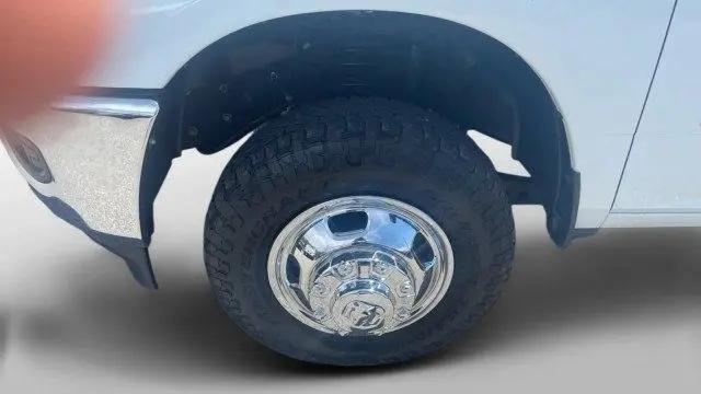 2024 Ram 3500 Big Horn Crew Cab 4x4 8' Box