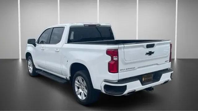 2022 Chevrolet Silverado 1500 4WD Crew Cab Short Bed RST
