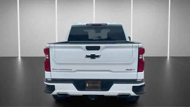 2022 Chevrolet Silverado 1500 4WD Crew Cab Short Bed RST