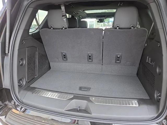 2026 Chevrolet Tahoe 4WD Premier