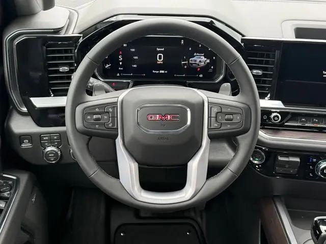 2026 GMC Sierra 1500 Crew Cab, Short Bed, SLT, 4WD