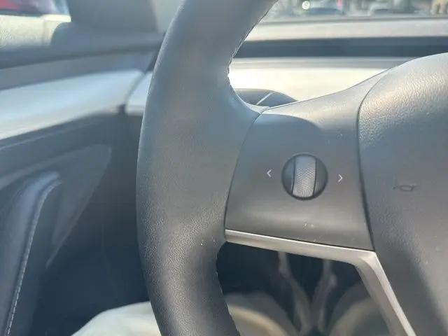 2022 Tesla Model 3 Long Range Dual Motor All-Wheel Drive