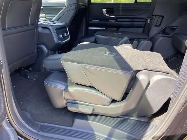 2026 Ford Expedition Max Platinum MAX