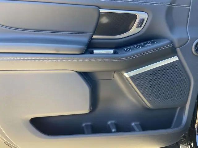2026 Ford Expedition Max Platinum MAX