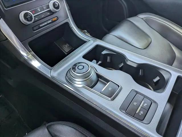 2021 Ford Edge Titanium
