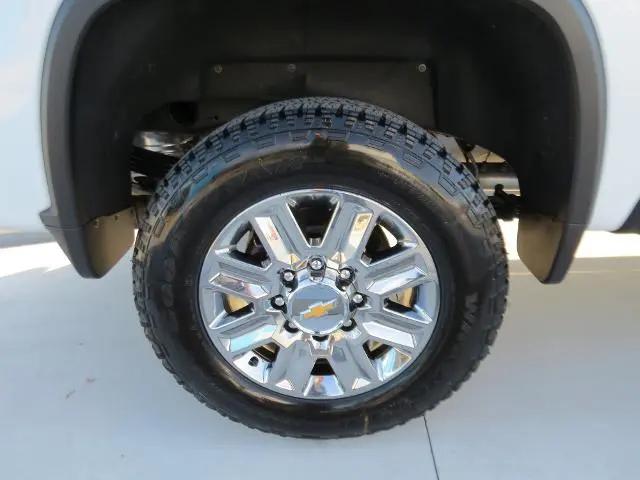 2026 Chevrolet Silverado 2500HD Crew Cab, Standard Bed, High Country, 4WD