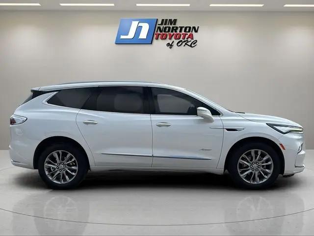 2023 Buick Enclave Avenir AWD