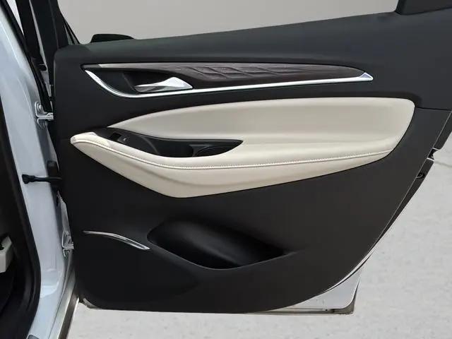 2023 Buick Enclave Avenir AWD